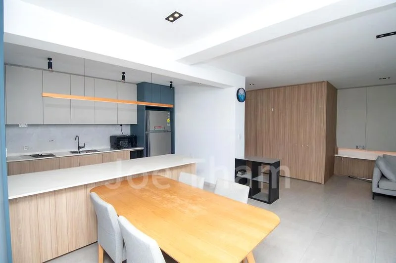 5 Room (5I) HDB for Sale in  684A Edgedale Plains - Image 4