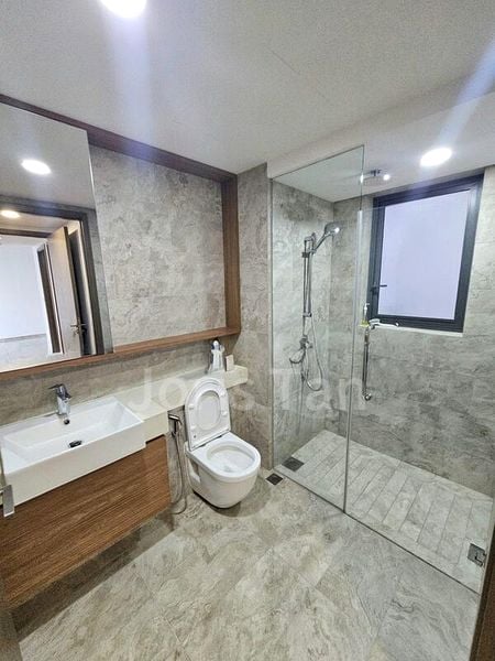 3 Bed Condo for Rent in  Affinity At Serangoon - Image 14