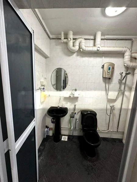 Common Room (HDB) for Rent in  224A Compassvale Walk - Image 2