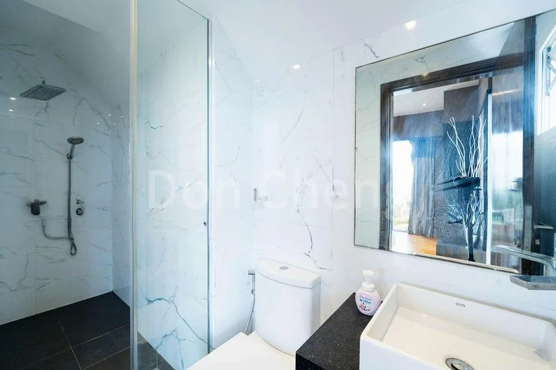 3 Bed Condo for Sale in  Suites @ Topaz - Image 8