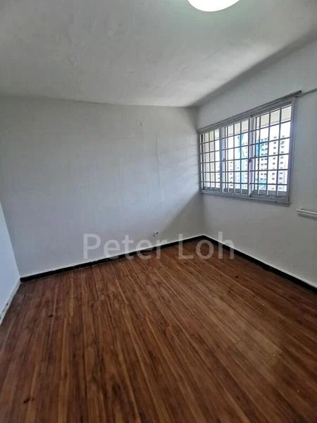 4 Room (4NG) HDB for Sale in 402 Bedok North Avenue 3 - Image 4