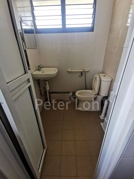 4 Room (4NG) HDB for Sale in 402 Bedok North Avenue 3 - Image 2
