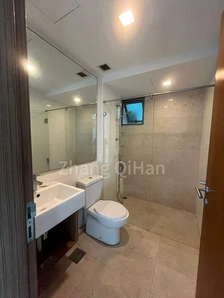 3 Bed Condo for Rent in Waterfront Waves - Image 1