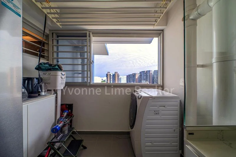 Premium HDB for Sale in  322A Sumang Walk - Image 3