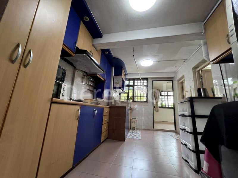 3 Room (3I) HDB for Sale in  9 Lorong 7 Toa Payoh - Image 2