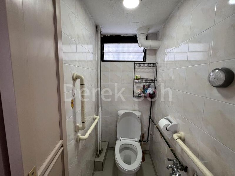 3 Room (3I) HDB for Sale in  9 Lorong 7 Toa Payoh - Image 4