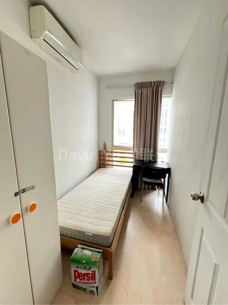 Common Room (Condo) for Rent in  Burlington Square - Image 1