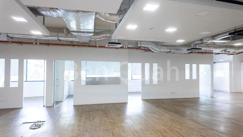 Light Industrial (B1) for Rent in Bryton House - Image 6