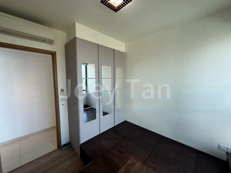 3 Bed Executive Condo for Sale in Belysa - Image 19