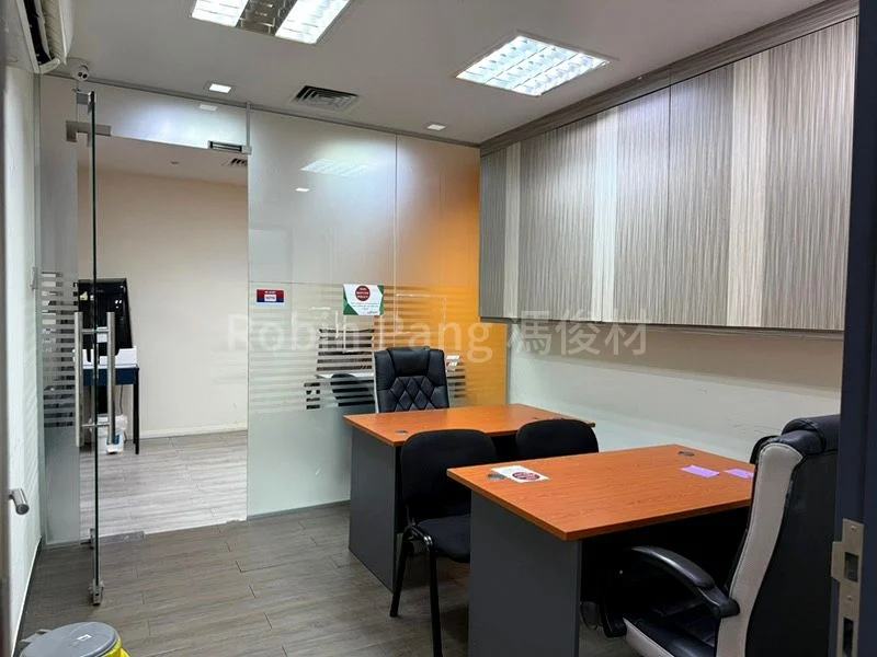 Office for Rent in  High Street Centre - Image 6