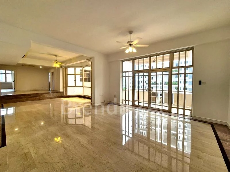 4 Bed Condo for Rent in Leonie Condotel - Image 19
