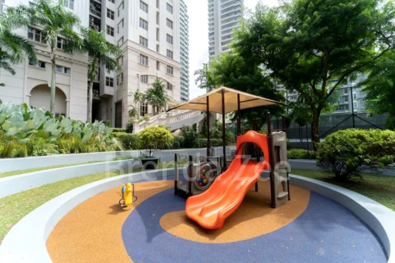 4 Bed Condo for Rent in Leonie Condotel - Image 3