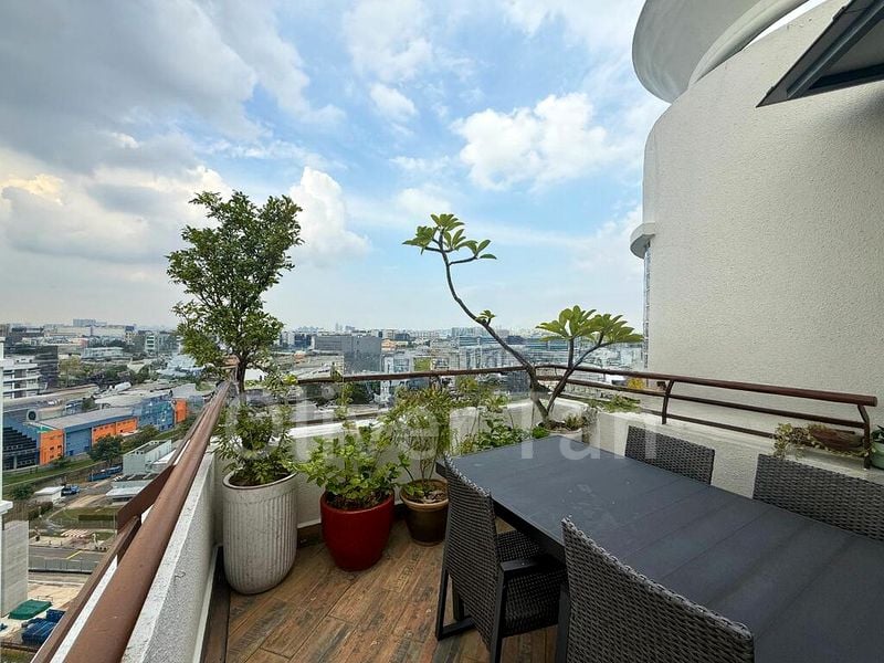 4 Bed Condo for Sale in  Northoaks - Image 9