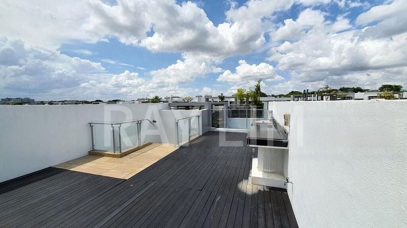 4 Bed Cluster House (Landed) for Sale in  Cabana - Image 1