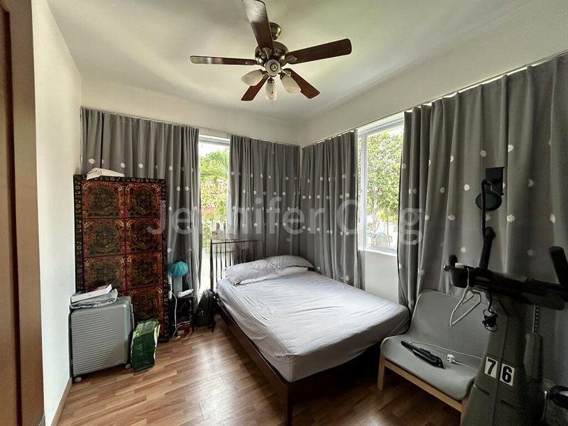 5 Bed Corner Terrace (Landed) for Sale in Teacher's Housing Estate - Image 10
