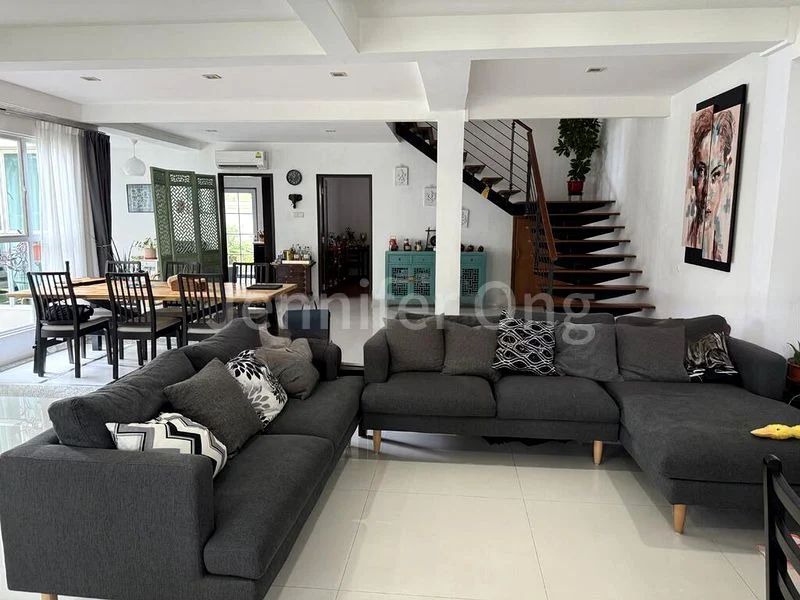 5 Bed Corner Terrace (Landed) for Sale in Teacher's Housing Estate - Image 16