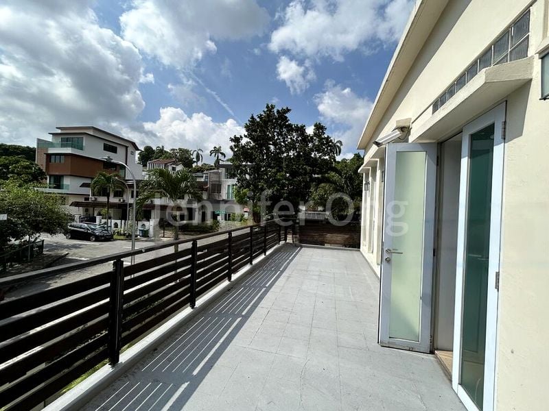 5 Bed Corner Terrace (Landed) for Sale in Teacher's Housing Estate - Image 8