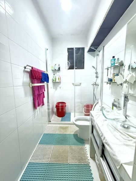 Common Room (HDB) for Rent in  108B Mcnair Road - Image 6