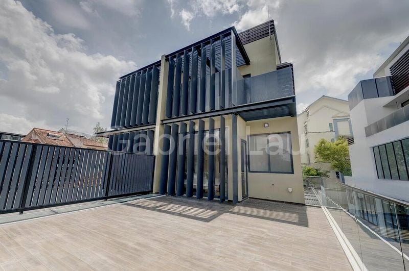 6 Bed Semi-Detached House (Landed) for Sale in  Goodlink Park - Image 3