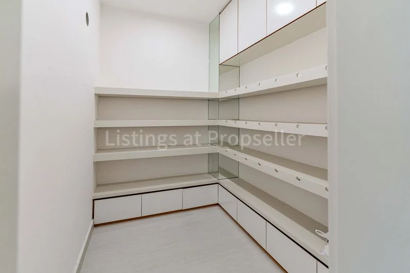 4 Bed Condo for Sale in The Paterson - Image 9