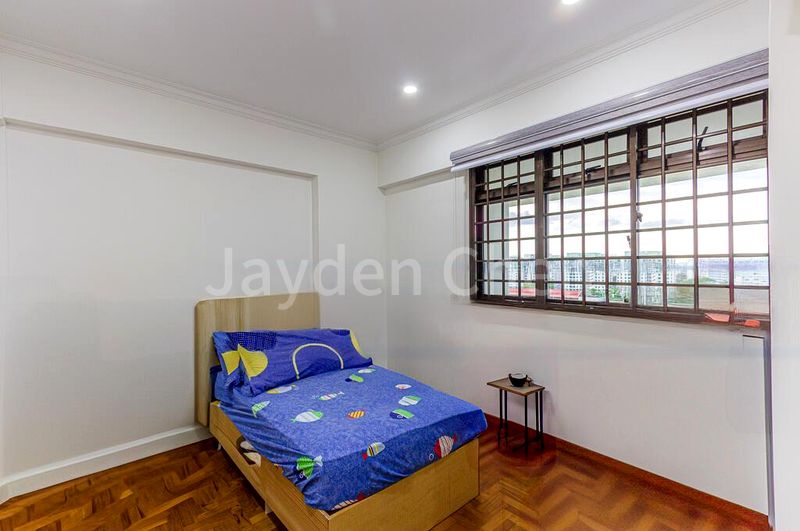 Maisonette HDB for Sale in 310 Canberra Road - Image 8