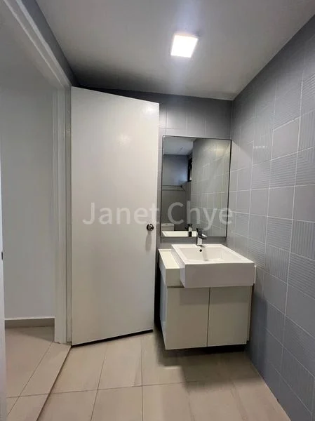 4+1 Bed Apartment (Condo) for Rent in  Parkway View - Image 13