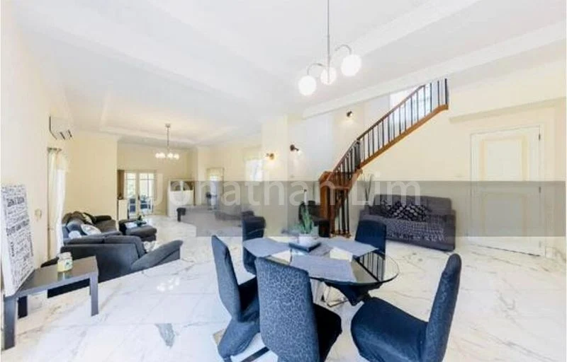 4 Bed Bungalow (Landed) for Rent in  Grove Crescent - Image 2