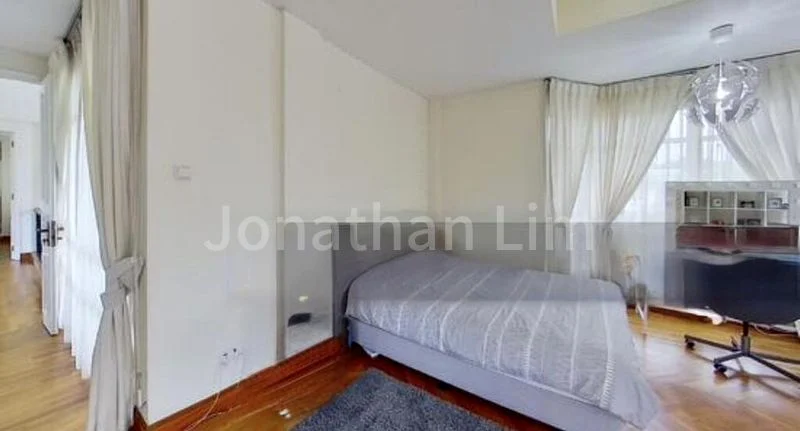 4 Bed Bungalow (Landed) for Rent in  Grove Crescent - Image 4