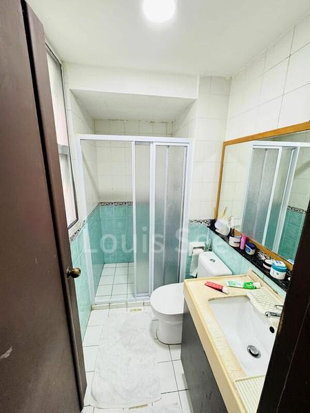 3 Bed Executive Condo for Sale in  The Floravale - Image 4