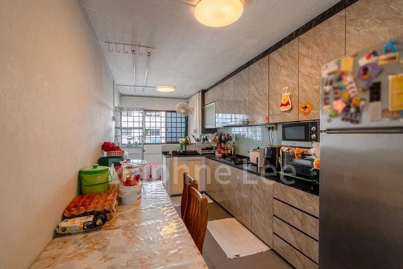 4 Room (4NG) HDB for Sale in  123 Yishun Street 11 - Image 9