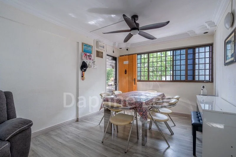 4 Room (4NG) HDB for Sale in  123 Yishun Street 11 - Image 5
