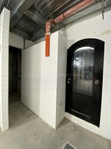 Shop / Shophouse for Rent: F&B Outlet for Cafe, Bakery, School for Baking/Cooking, Showroom, and Pop-Up Store - Image 3