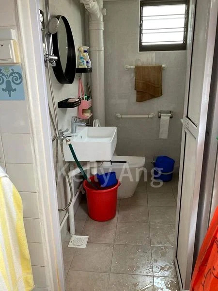 Common Room (HDB) for Rent in  222 Pending Road - Image 9