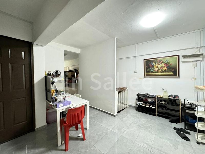 Shop / Shophouse for Sale: Ang Mo Kio Avenue 10 - Image 2