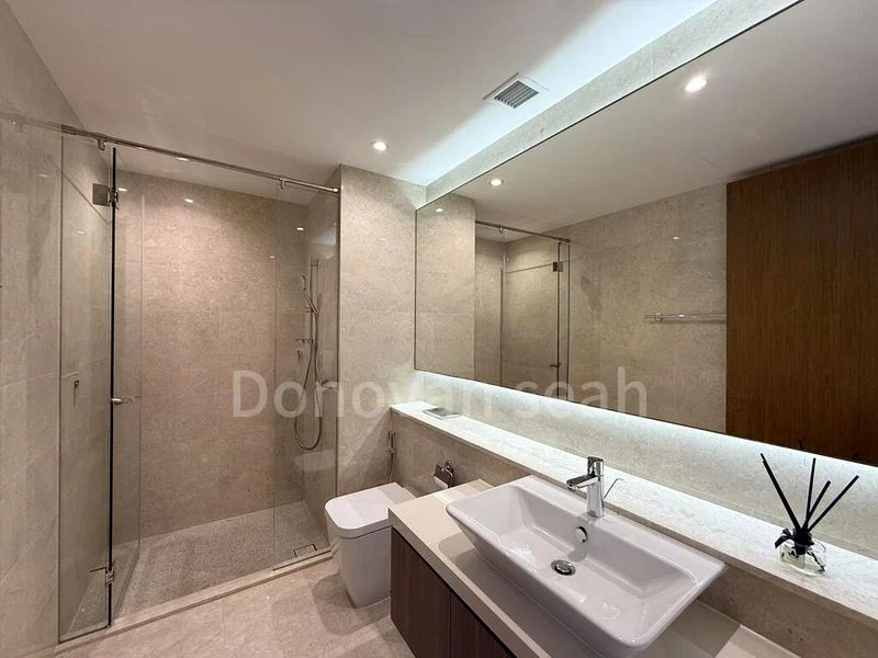 5 Bed Cluster House (Landed) for Sale in  Greenwood Mews - Image 5