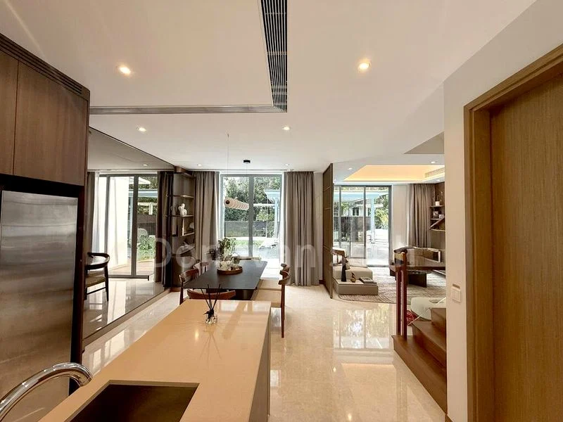 5 Bed Cluster House (Landed) for Sale in  Greenwood Mews - Image 3