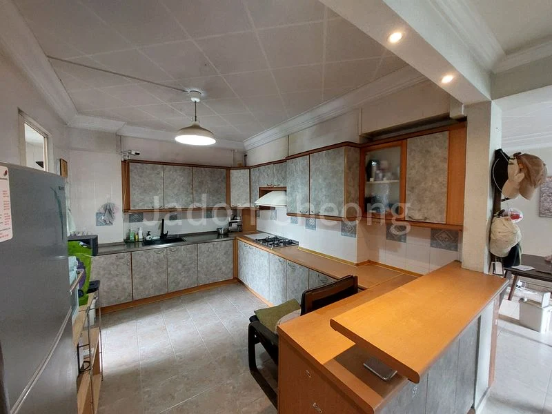 5 Room (5I) HDB for Sale in  740 Woodlands Circle - Image 6