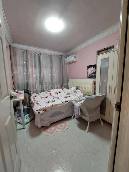 5 Room (5I) HDB for Sale in  740 Woodlands Circle - Image 4