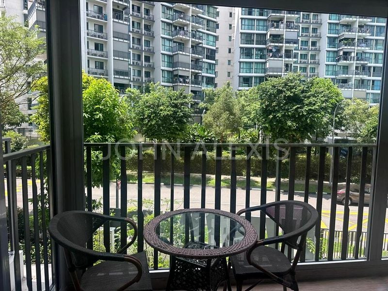 4 Bed Executive Condo for Sale in Heron Bay - Image 3