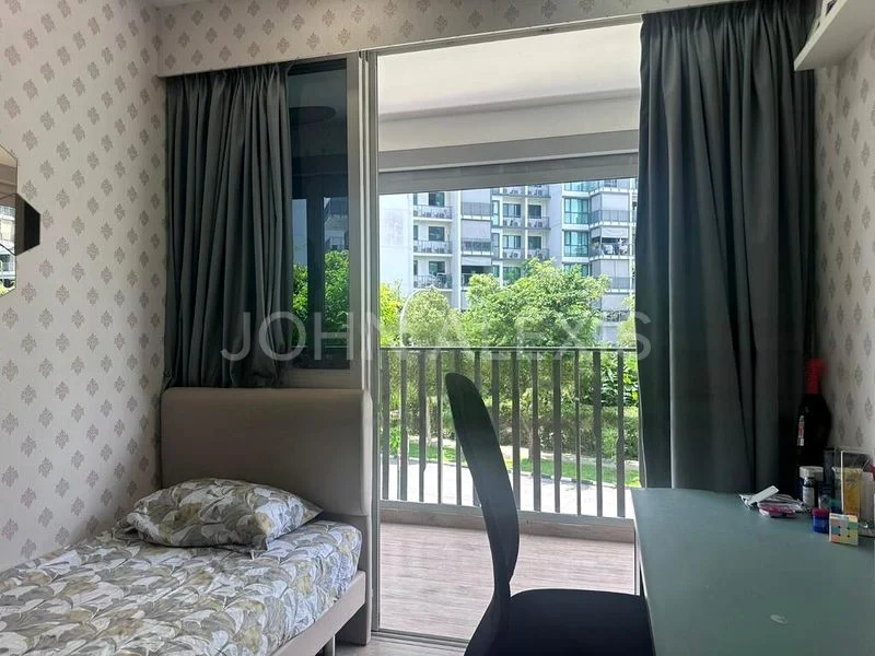 4 Bed Executive Condo for Sale in Heron Bay - Image 8