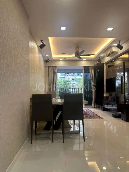 4 Bed Executive Condo for Sale in Heron Bay - Image 1