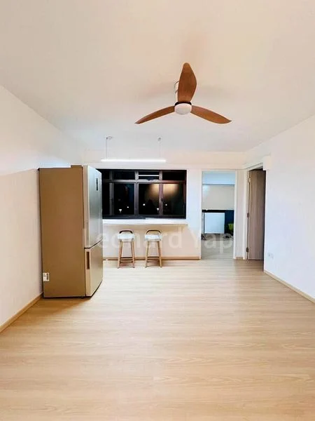 Common Room (HDB) for Rent in  589B Montreal Drive - Image 12