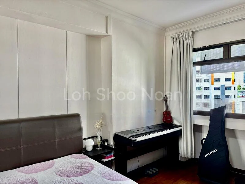 Executive HDB for Sale in  286B Toh Guan Road - Image 8