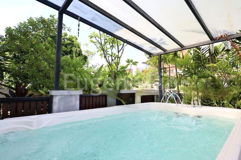 5 Bed Semi-Detached House (Landed) for Sale in  Lauw And Sons Garden - Image 4