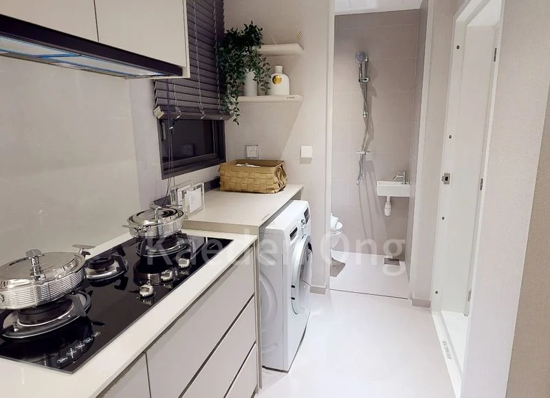 5 Bed Executive Condo for Sale in Altura - Image 5