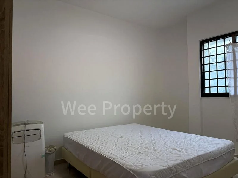 4 Room (4NG) HDB for Sale in  321 Hougang Avenue 5 - Image 5