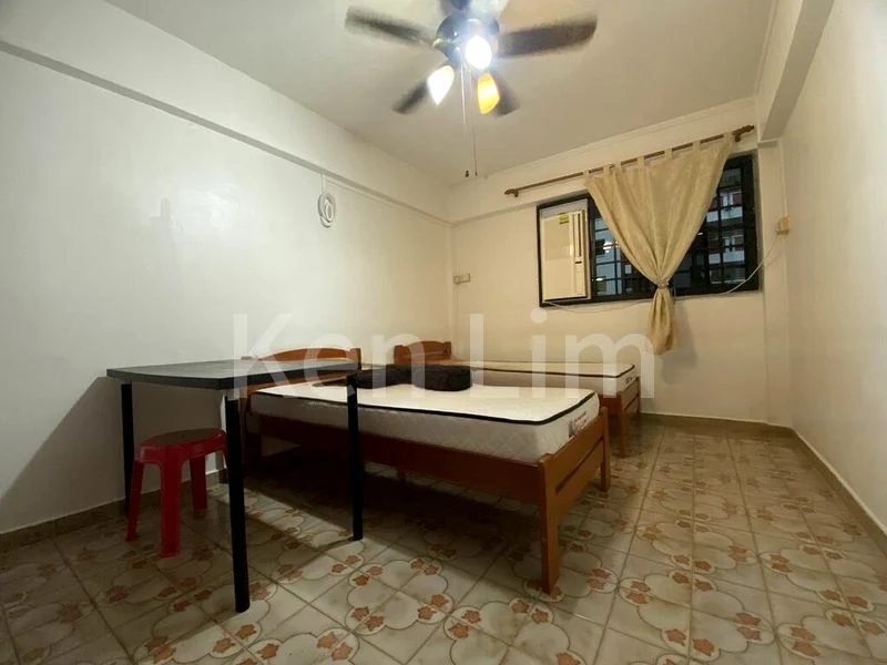 Common Room (HDB) for Rent in  612 Ang Mo Kio Avenue 4 - Image 5