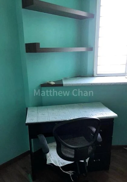 Common Room (Condo) for Rent in  The Esparis - Image 1