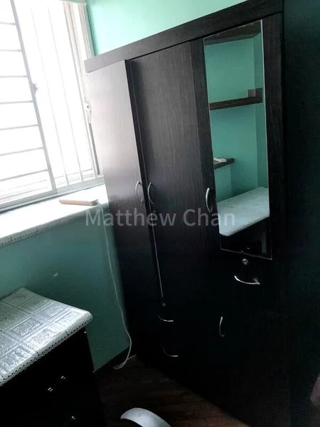 Common Room (Condo) for Rent in  The Esparis - Image 2