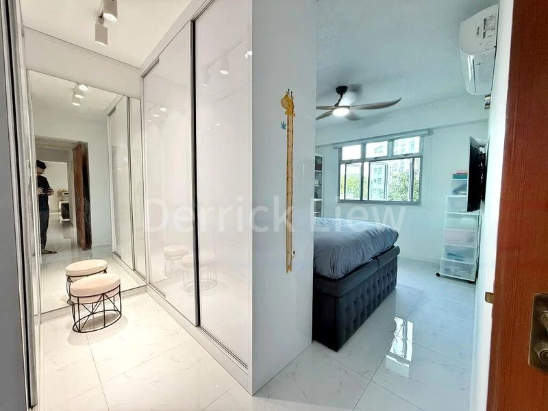 5 Room (5I) HDB for Sale in 128A Canberra Street - Image 15